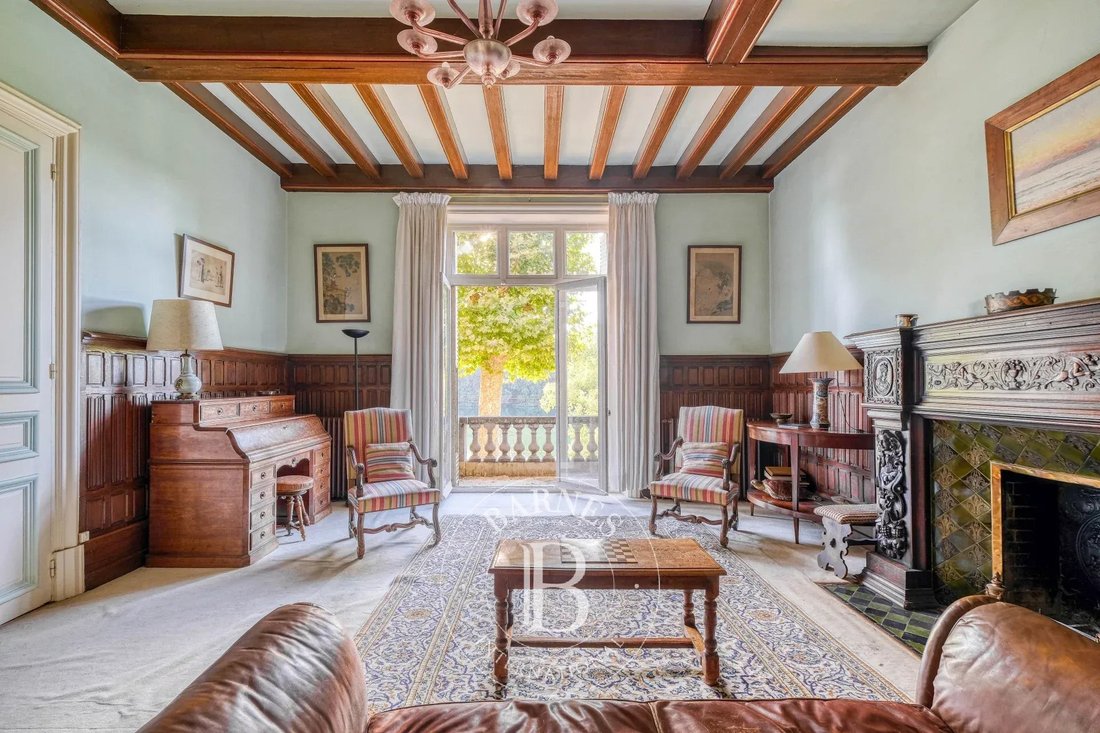 Estate in Centre Ville Nord Ouest, Fontainebleau, France 5 - 19047089