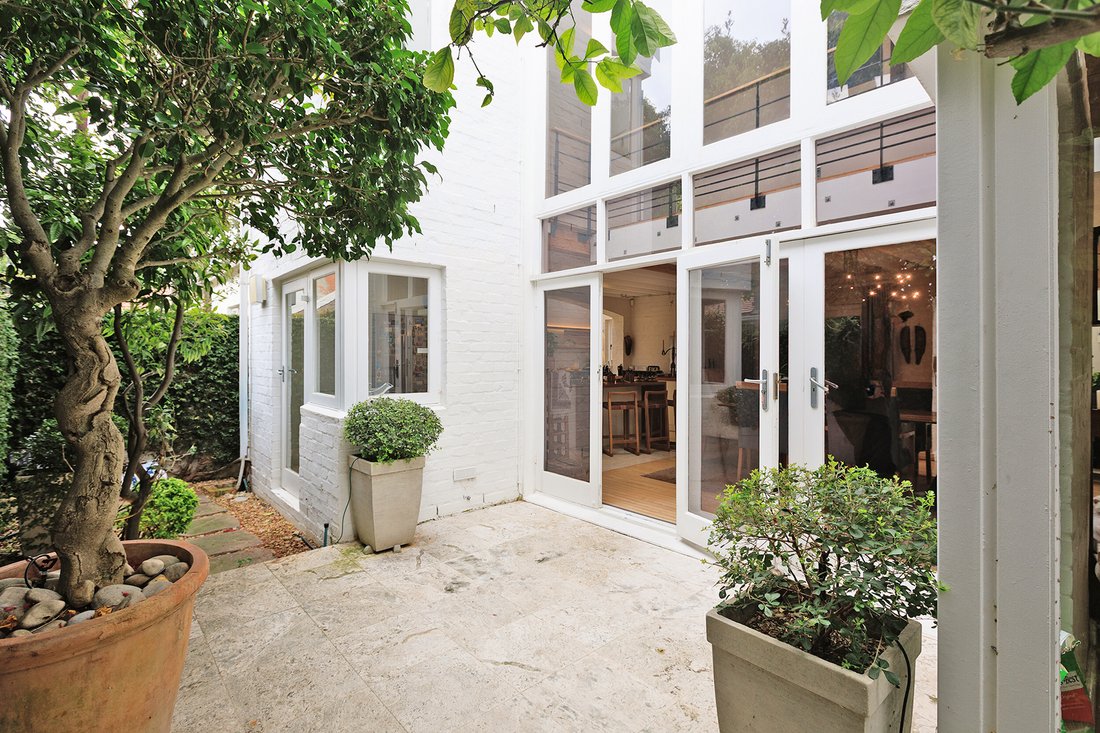 House in Claremont, Southern Suburbs, Cape Town 4 - 19044934