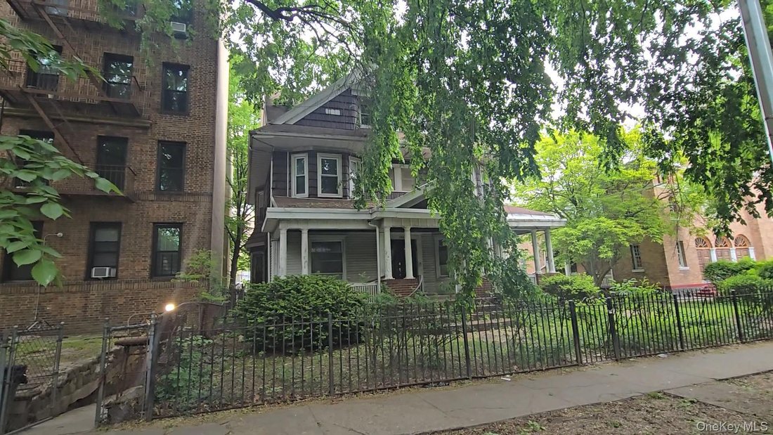 House in New York, New York, United States 3 - 19048426