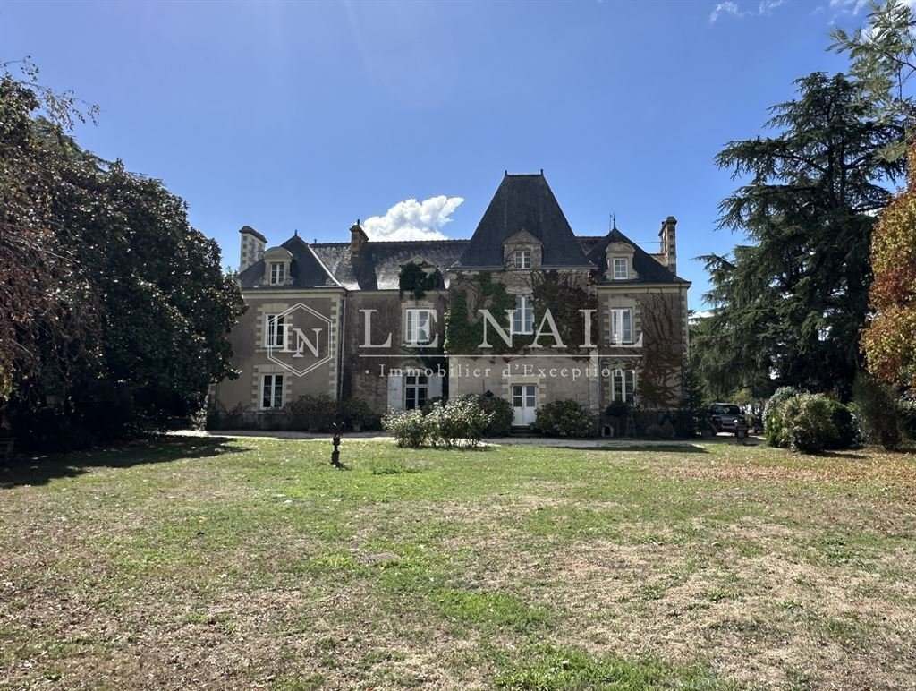 Castello a Sucé-sur-Erdre, Paesi della Loira, Francia 3 - 19047256