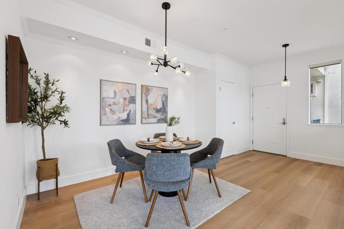 Condo in Redwood City, California, United States 5 - 19045794