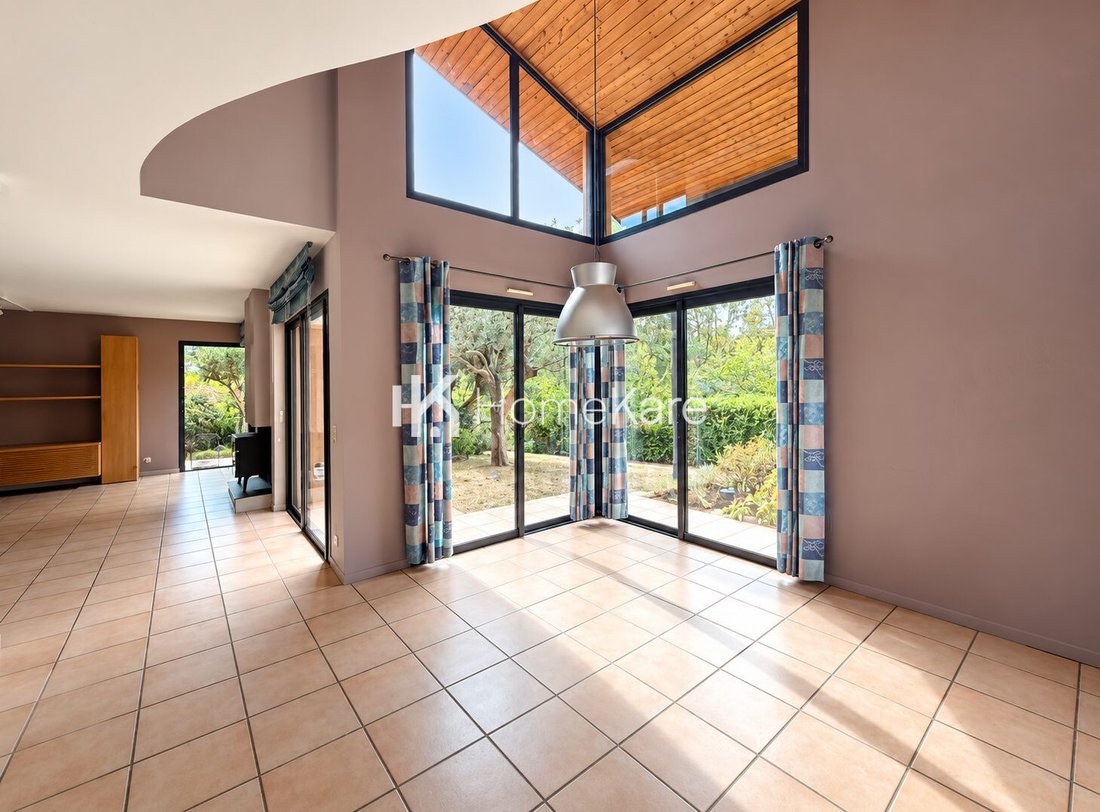 House in Castanet-Tolosan, Occitania, France 2 - 19048076