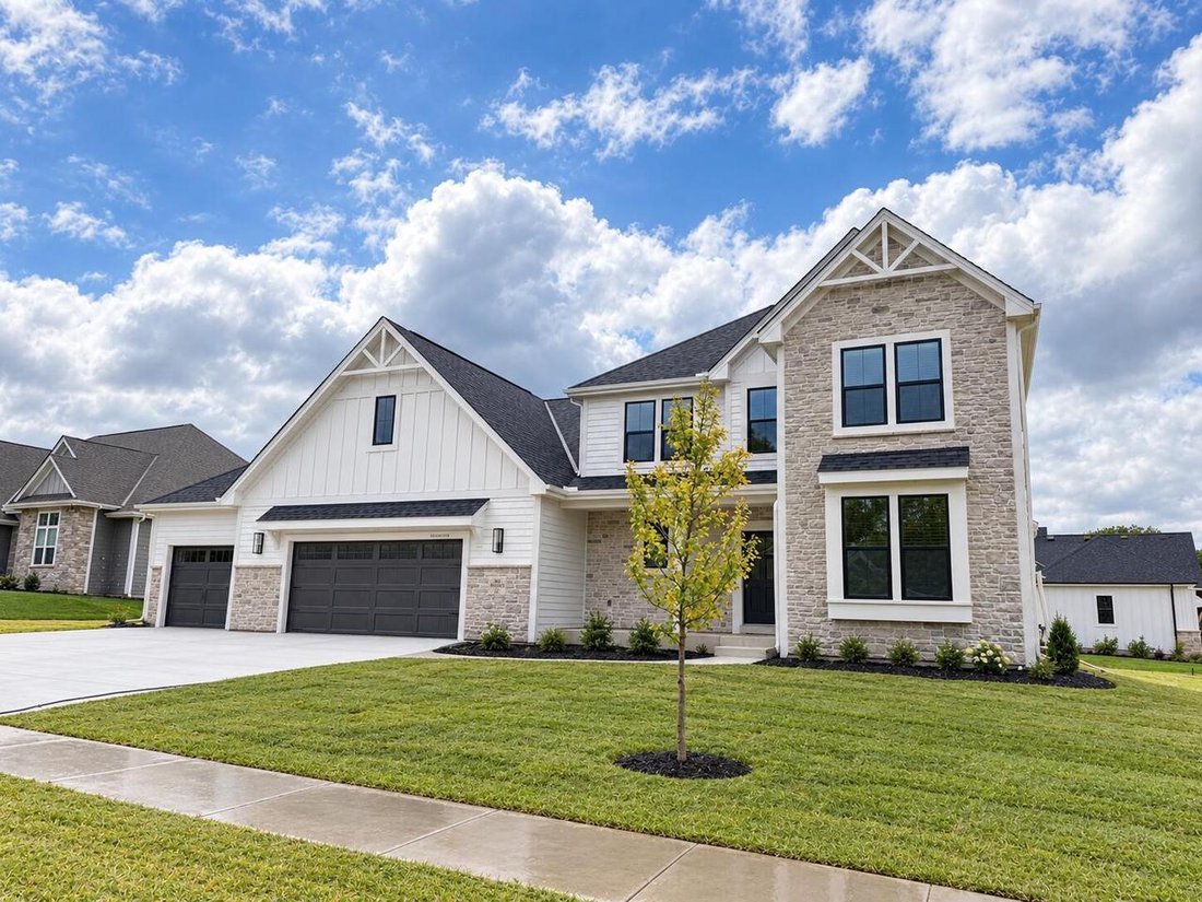 House in Menomonee Falls, Wisconsin, United States 1 - 19045515