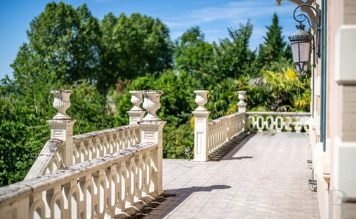 Castillo en Centre Historique, Moissac, Francia 1