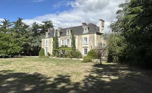 Castle in Suce-sur-Erdre, Pays de la Loire, France 1