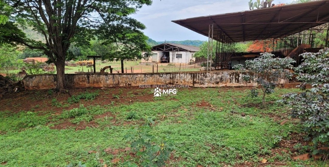 Rancho en Dourado, Minas Gerais, Brasil 1 - 19049529