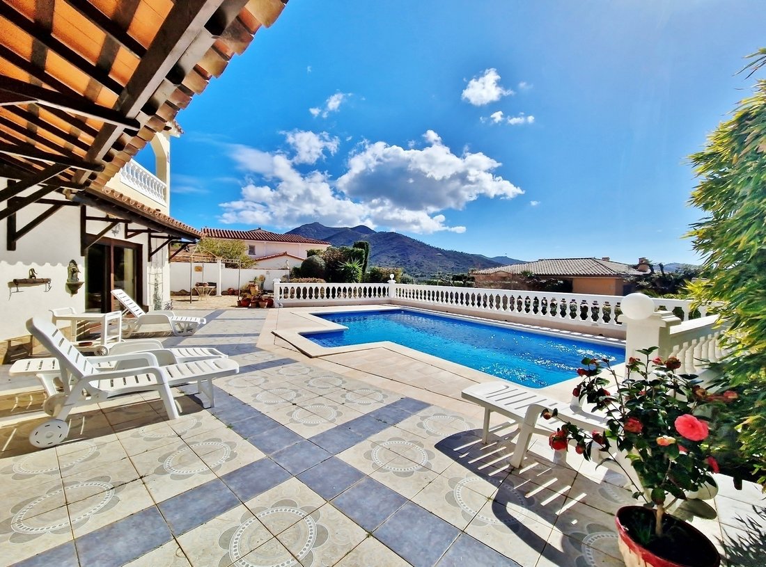 Villa in Roses, Katalonien, Spanien 3 - 16544717