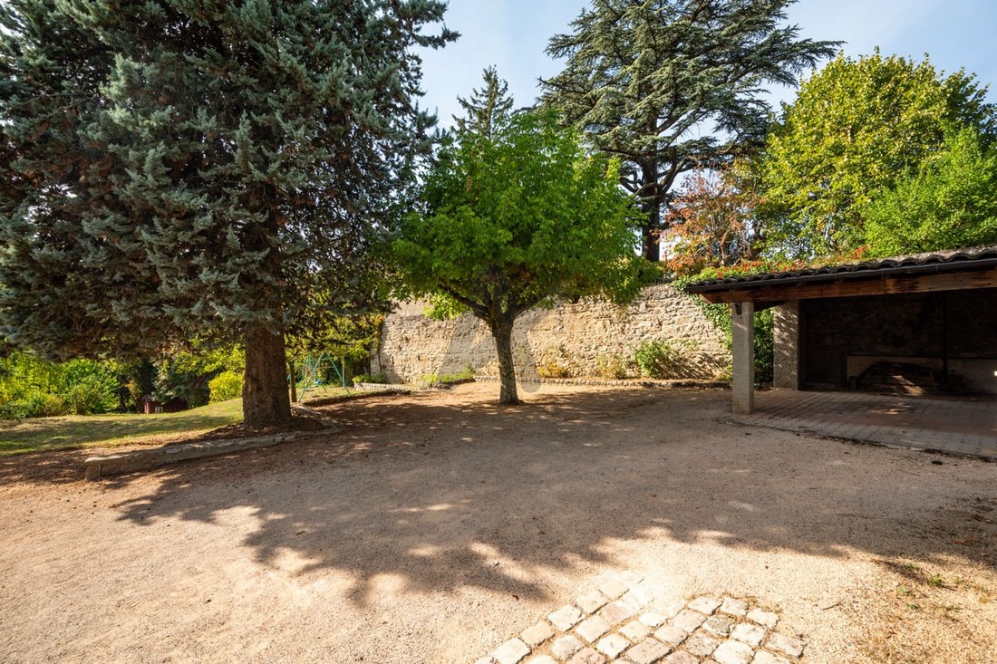 House in Limonest, Auvergne-Rhône-Alpes, France 2 - 19049057