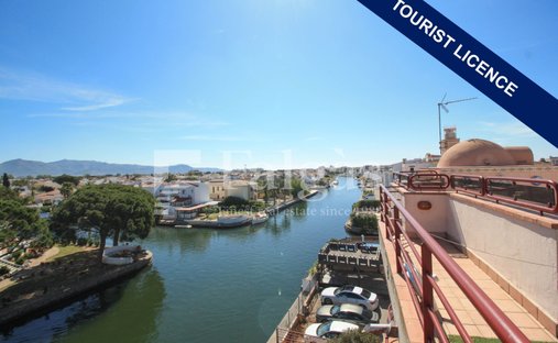 Apartment in Empuriabrava, Catalonia, Spain 1
