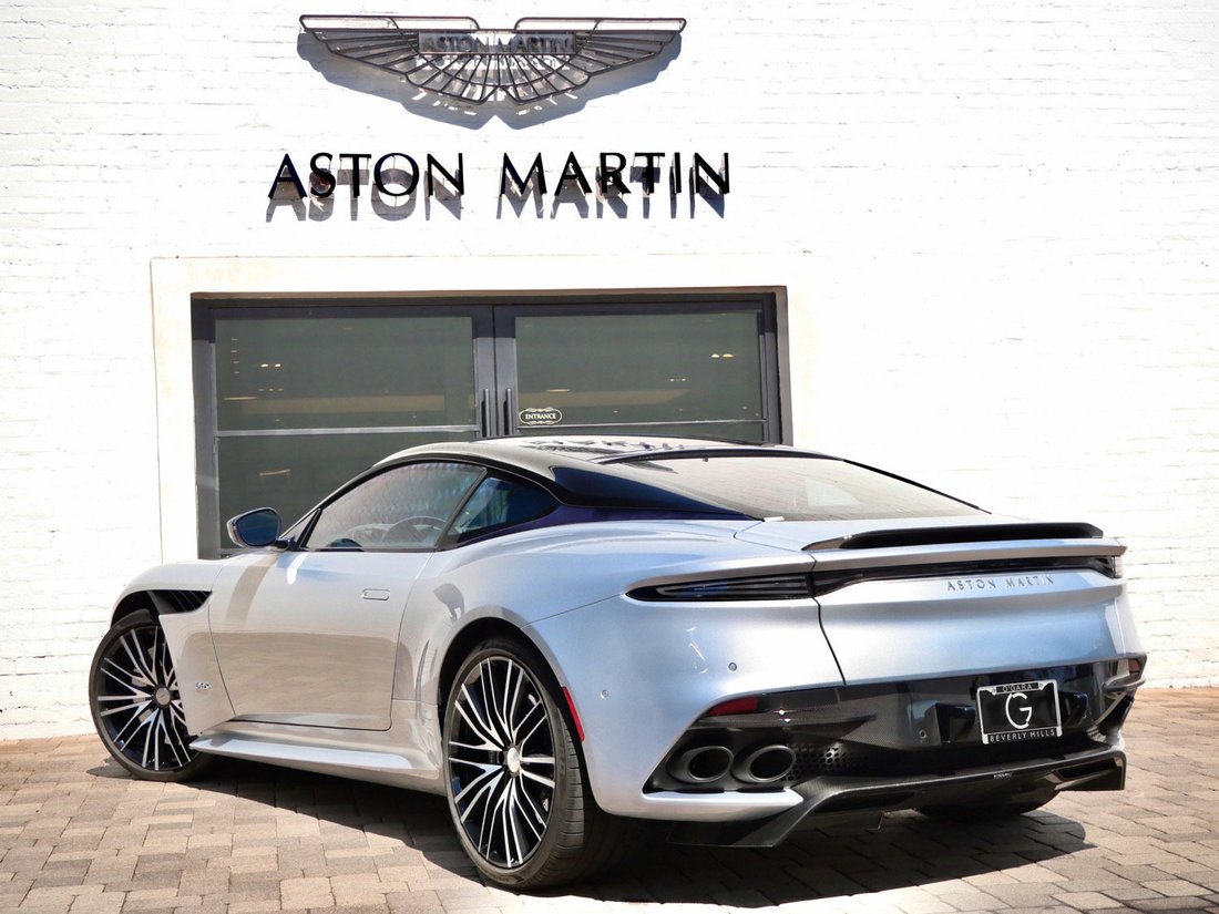 Coupe in Beverly Hills, CA, United States 2 - 19049237
