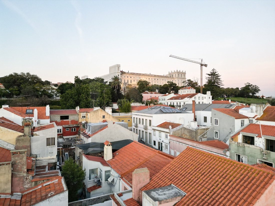 Apartment in Ajuda, Lisbon, Portugal 5 - 19049338