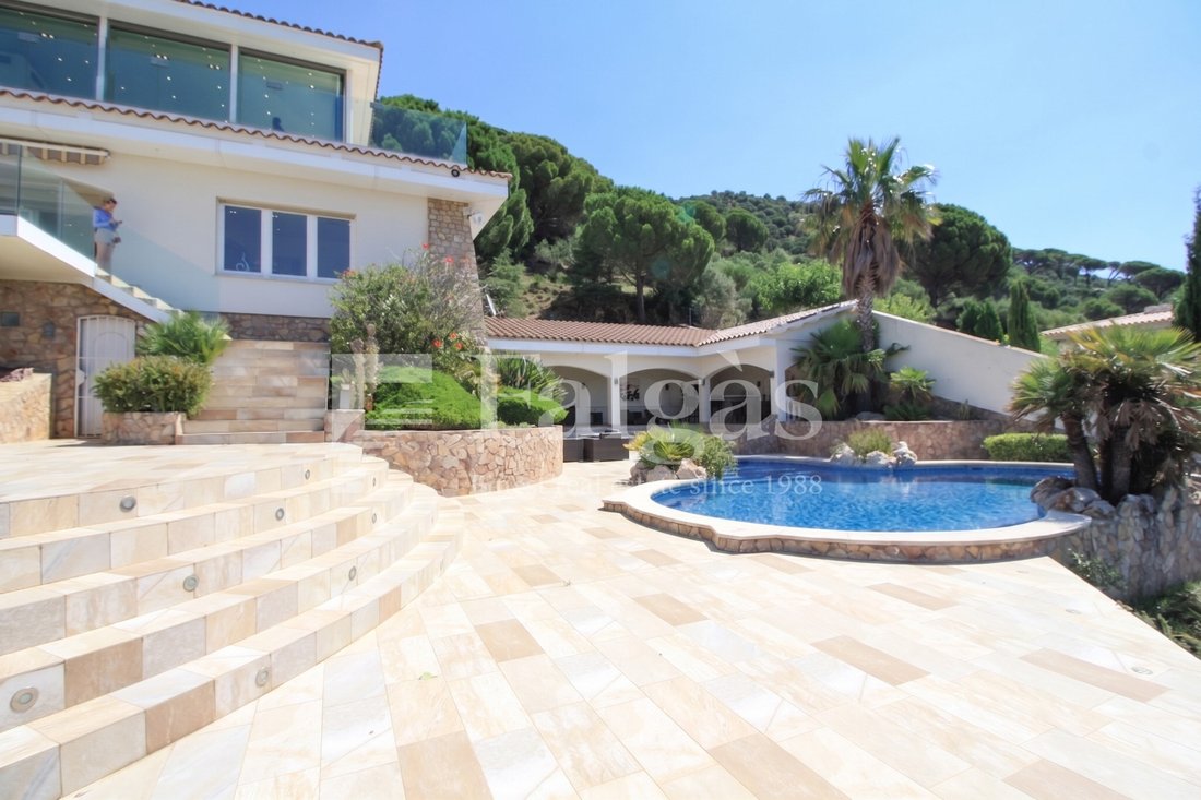 House in Pau, Catalonia, Spain 2 - 19050123