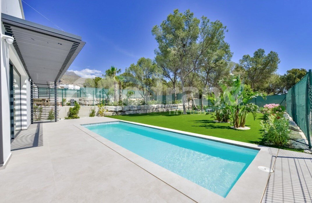 Villa in Finestrat, Valencian Community, Spain 2 - 19049366