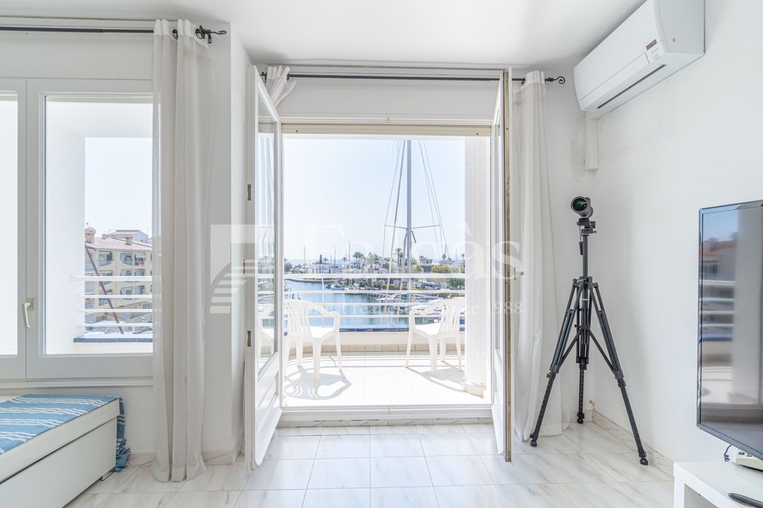 Apartment in Empuriabrava, Catalonia, Spain 5 - 19050182