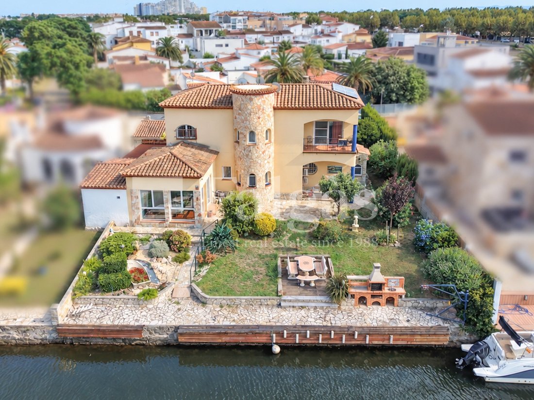 Casa en Ampuriabrava, Cataluña, España 1 - 19049488