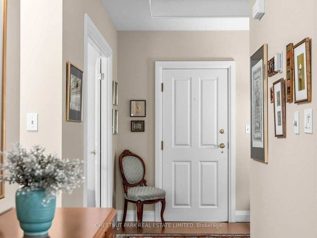 Apartment in Toronto, Ontario, Canada 3 - 19049706