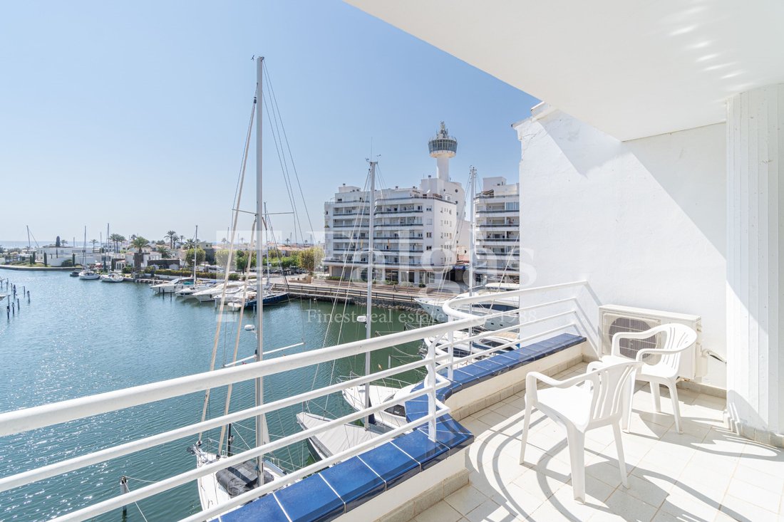 Apartment in Empuriabrava, Catalonia, Spain 2 - 19050182