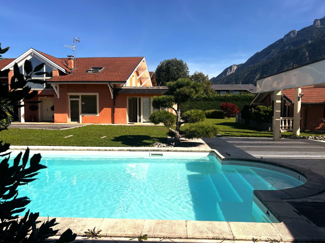 Villa in Centre Ouest, Saint-Pierre-en-Faucigny, Frankreich 1 - 19049422