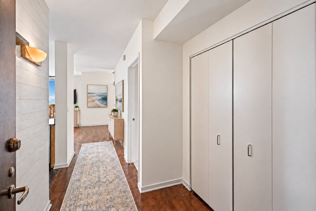 Condo in Evanston, Illinois, United States 2 - 19049406