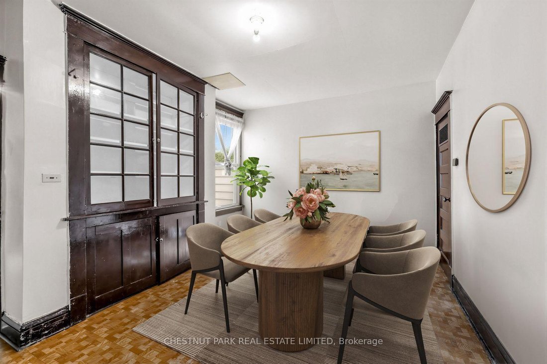 House in Toronto, Ontario, Canada 5 - 19049688
