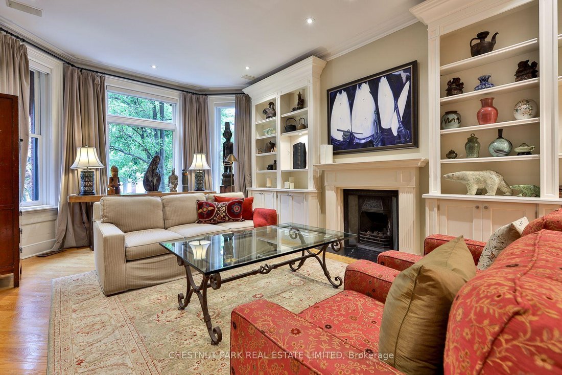 House in Toronto, Ontario, Canada 4 - 19049693