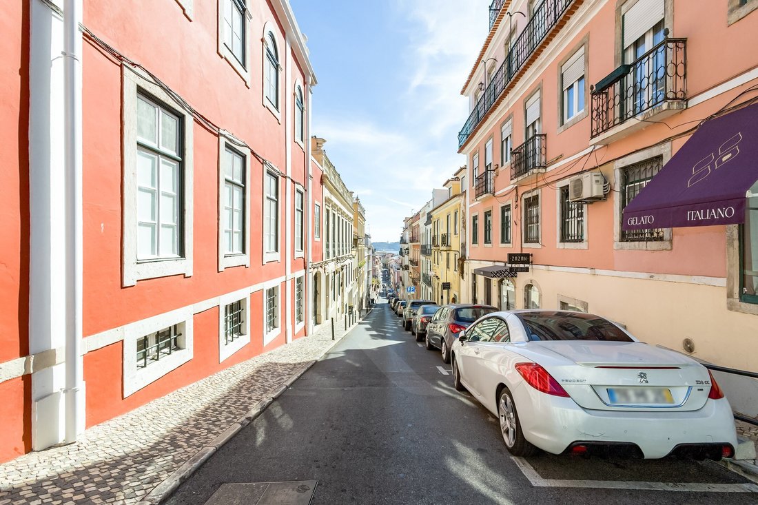 Penthouse in Misericordia, Lisbon, Portugal 2 - 19049382