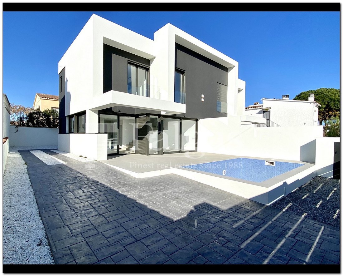 Maison à Empuriabrava, Catalogne, Espagne 1 - 19049530