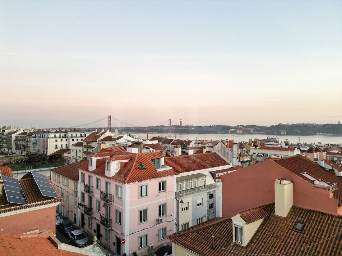 Apartment in Ajuda, Lisbon, Portugal 2 - 19049329