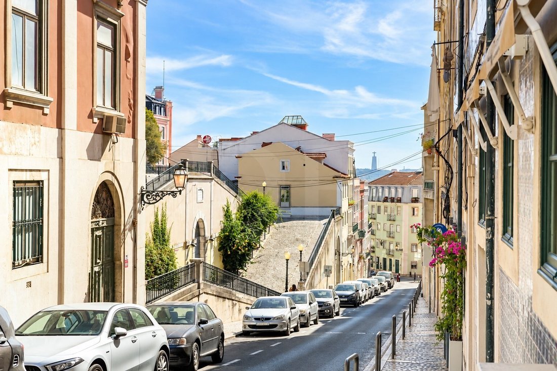 Penthouse in Misericordia, Lisbon, Portugal 1 - 19049382