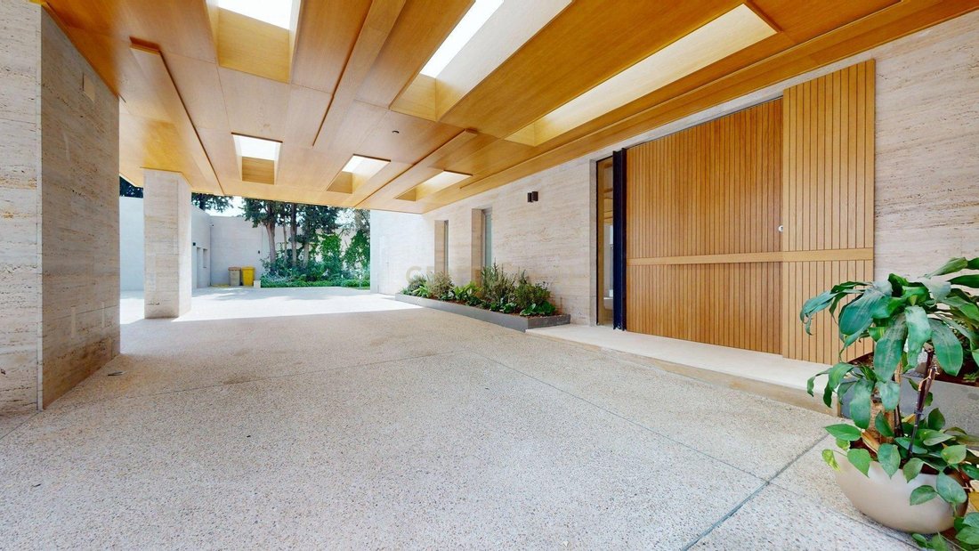 Villa in La Moraleja, Alcobendas, Comunidad de Madrid 5 - 19049040