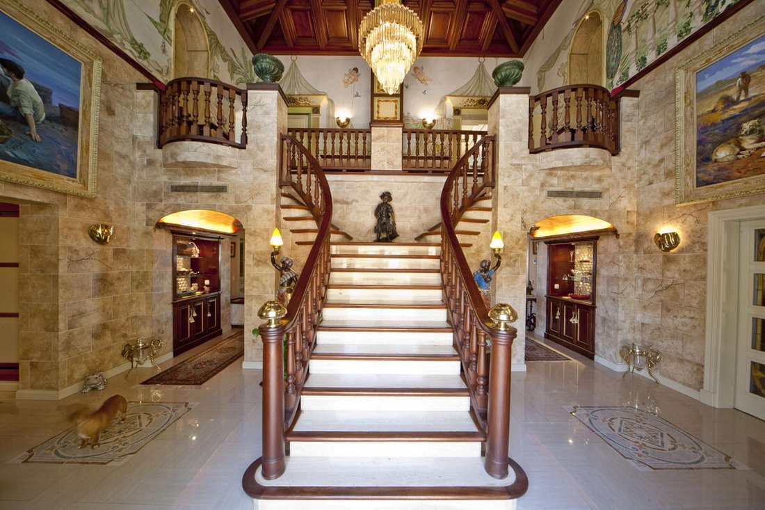 Villa à Nueva Andalucia, Marbella, Espagne 2 - 17870389