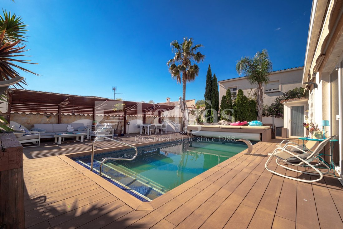 Casa en Ampuriabrava, Cataluña, España 3 - 19049402