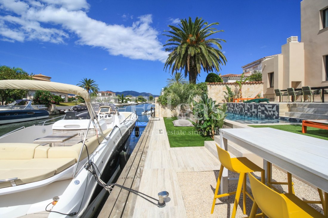 House in Empuriabrava, Catalonia, Spain 4 - 19050278