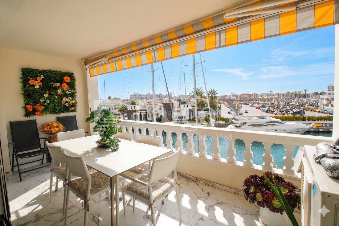 Apartment in Empuriabrava, Catalonia, Spain 4 - 19050075