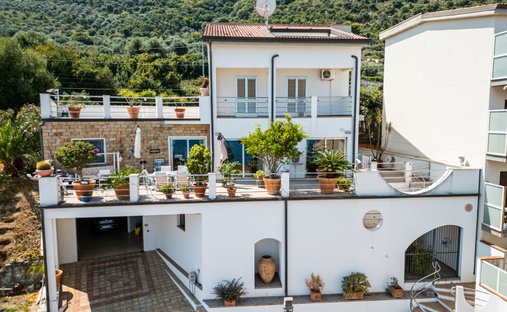 Casa en Caronia, Sicilia, Italia 1