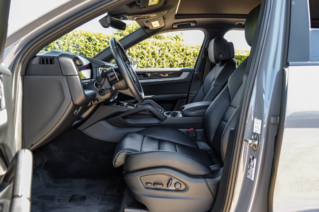 Suv in Addison, TX, United States 3 - 19049262