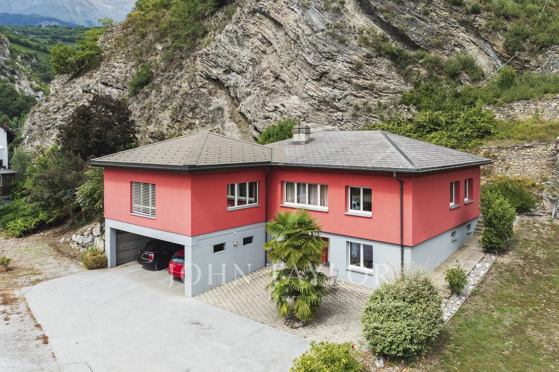 House in Saint-Leonard, Valais/Wallis, Switzerland 1 - 19049230