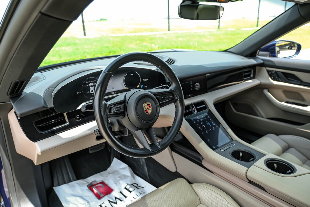 Sedan in Addison, TX, United States 2 - 19049273