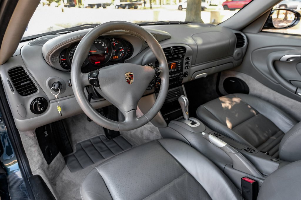 Cabriolet in Addison, TX, United States 3 - 14116072