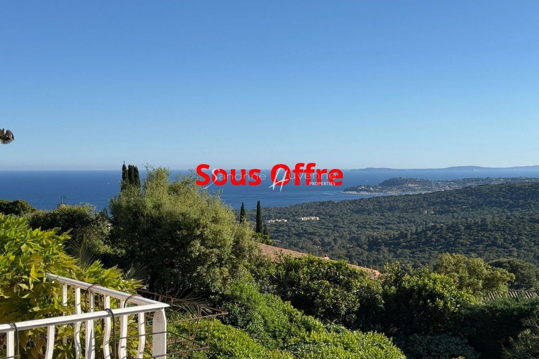 Villa a La Croix-Valmer, Provenza-Alpi-Costa Azzurra, Francia 1 - 18089657