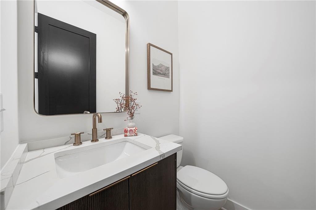 Condo in East Point, Georgia, United States 5 - 19049624