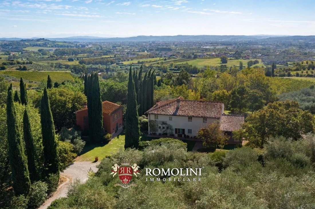 Villa in Centro, Cerreto Guidi, Tuscany 2 - 19049326