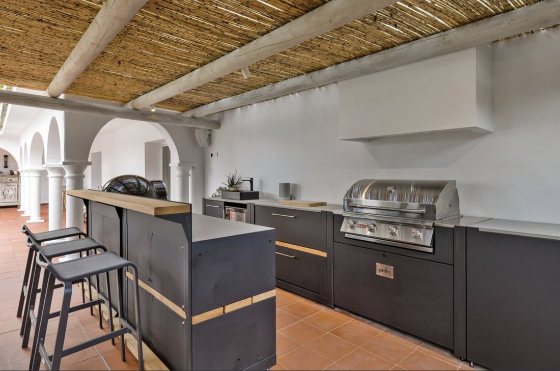 Villa in Marbella, Andalusien, Spanien 3 - 19049439
