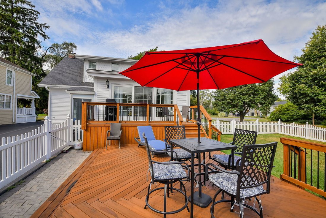 House in Elmhurst, Illinois, United States 3 - 19049424