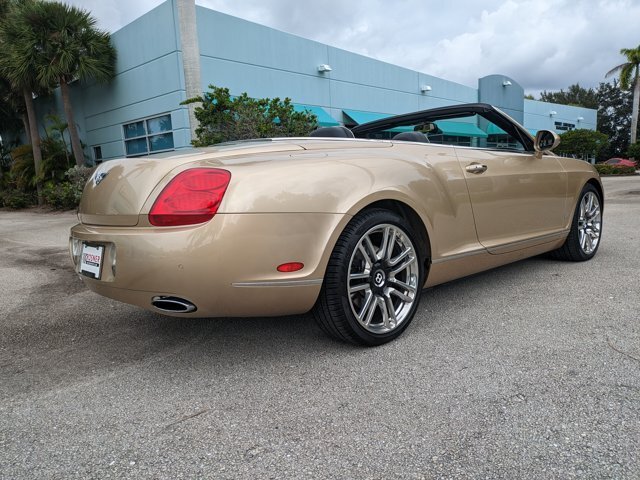 Cabriolet in Vero Beach, FL, United States 4 - 19049183