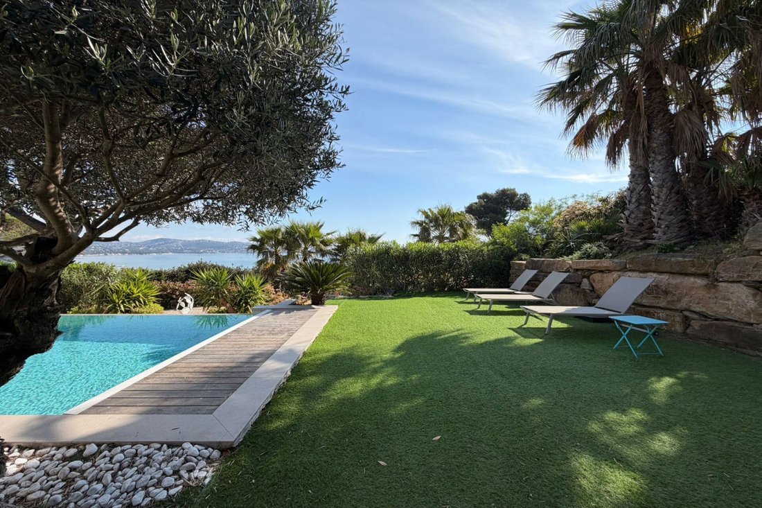 Villa in Ville-Les Saquedes-Le Bouillonnet, Sainte-Maxime, France 2 - 19049215