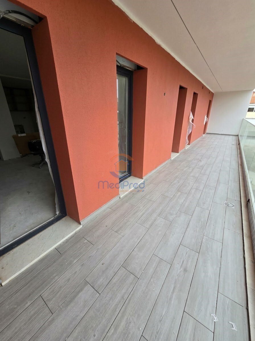 Apartment in Ramada e Canecas, Lisbon, Portugal 3 - 19049303