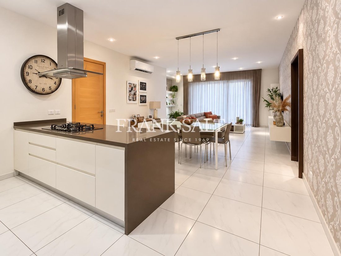 Apartment in Ħaż-Żabbar, Malta 1 - 19049330