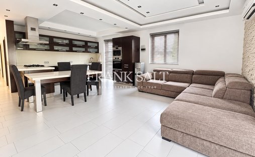 Apartment in Zurrieq, Malta 1