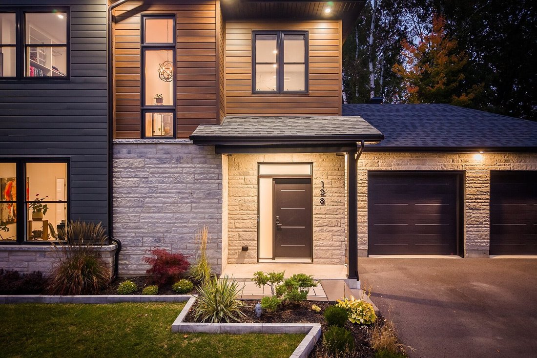 Casa a Cowansville, Québec, Canada 5 - 19024866